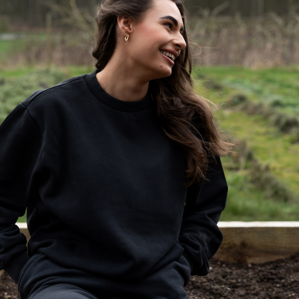 Washed Out Range | Vintage Sweater | Black