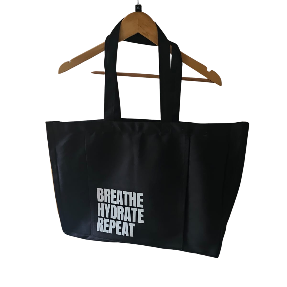 Strength Collection | Breathe Hydrate Repeat Yoga Bag | Black